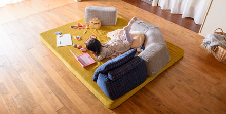 ローソファ専門店HAREM オリジナルソファFLOFLO。好きなところをソファにする。